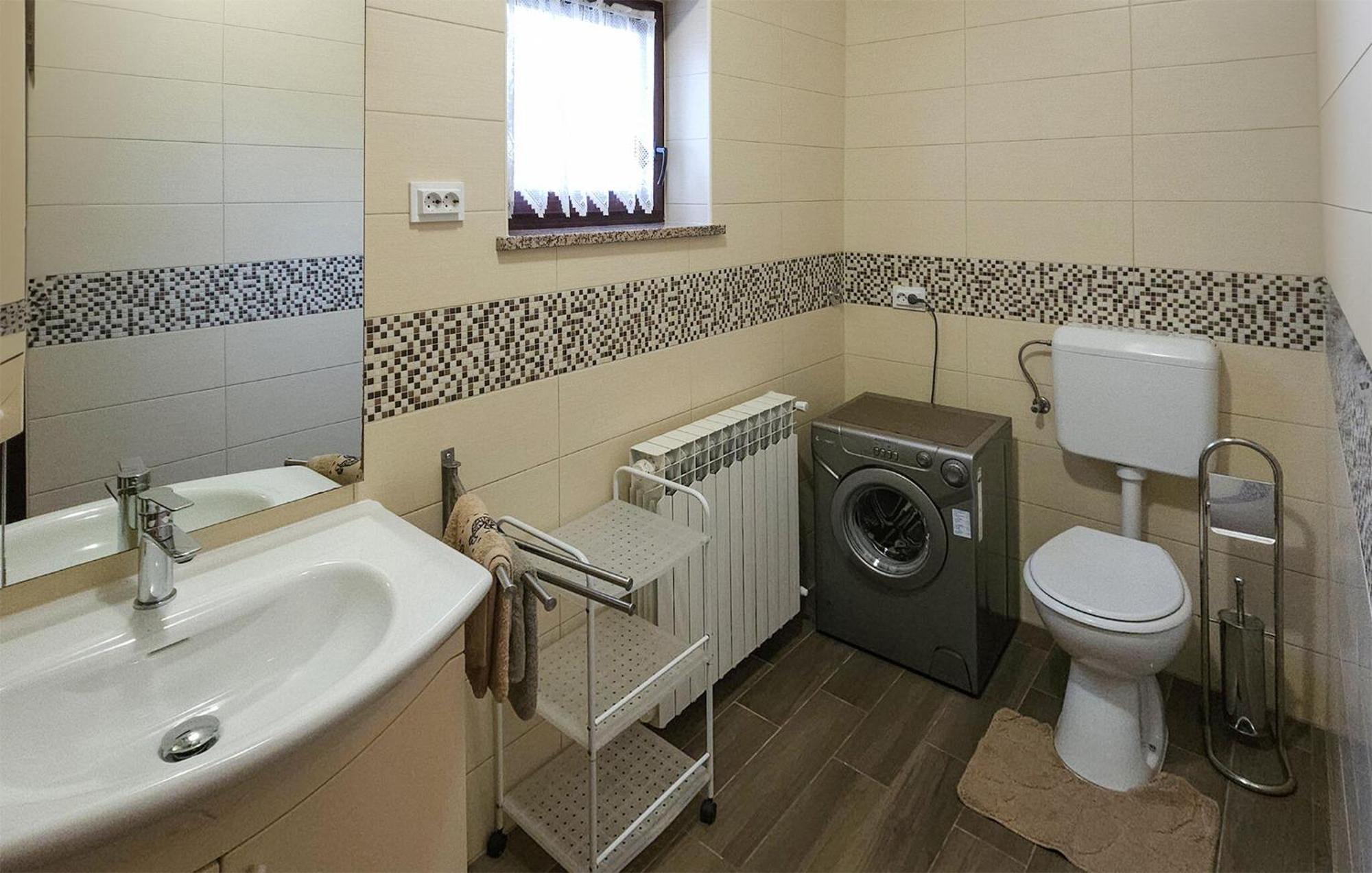 Beautiful In With Wifi Apartment